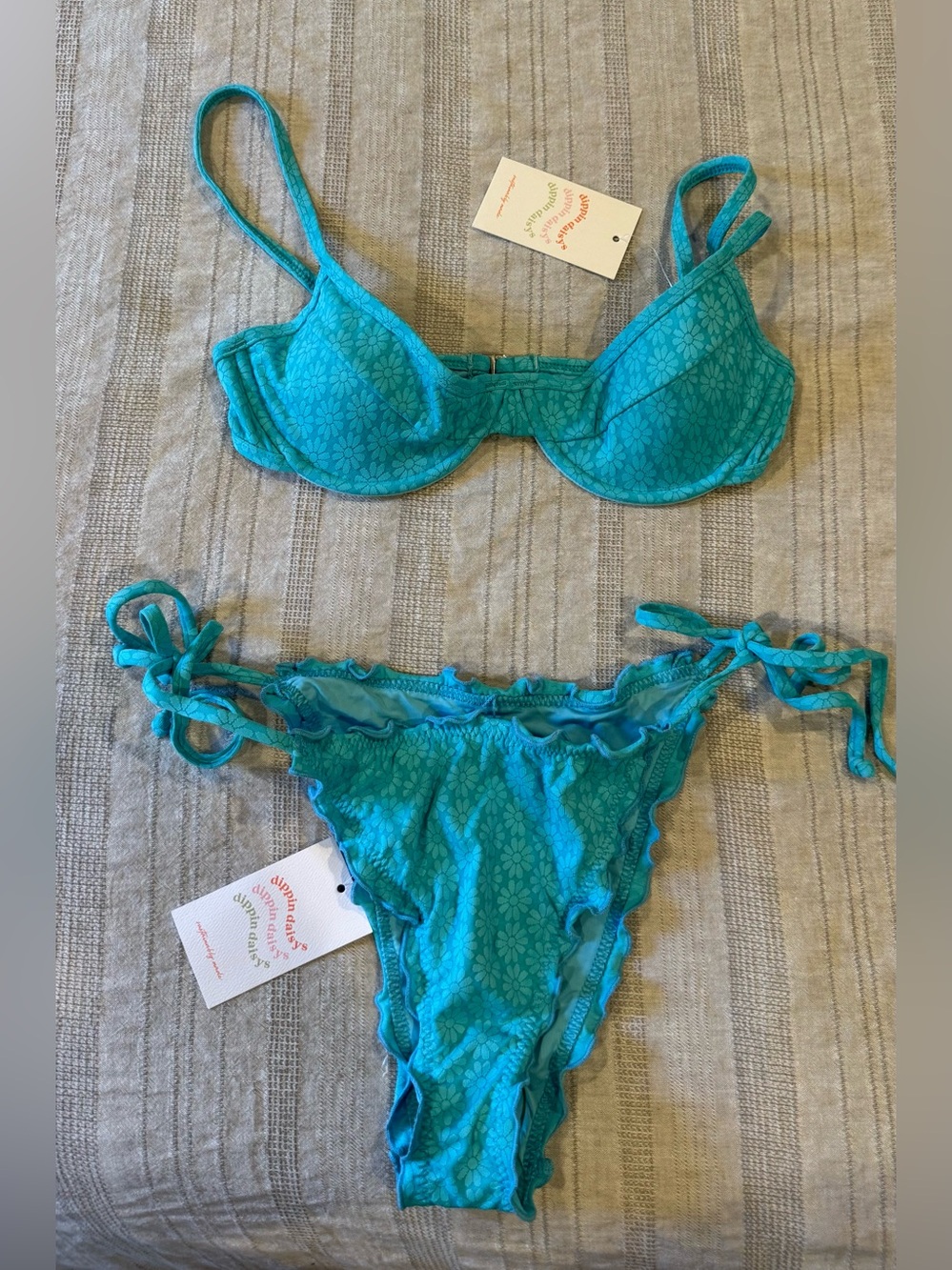 Dippin’ Daisy’s Bikini in Azre